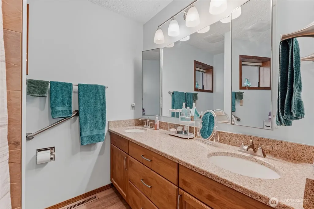 225 19th Street NE East Wenatchee WA 98802
