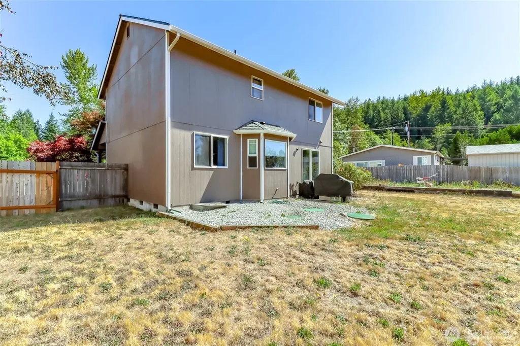 2516 Harts Lake Road S Roy WA 98580