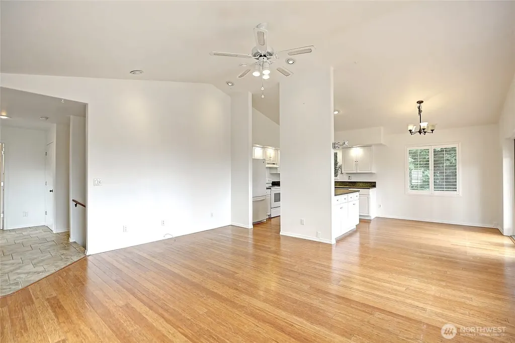 663 Vesper Way Camano Island WA 98282