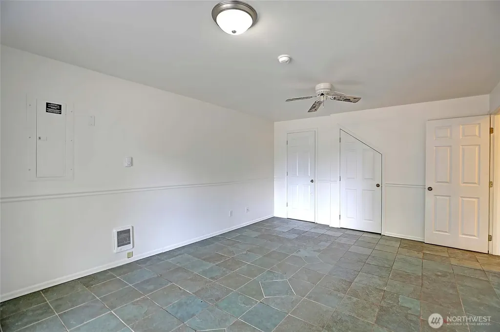 663 Vesper Way Camano Island WA 98282