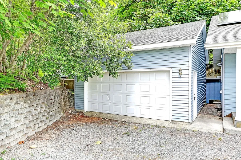 663 Vesper Way Camano Island WA 98282