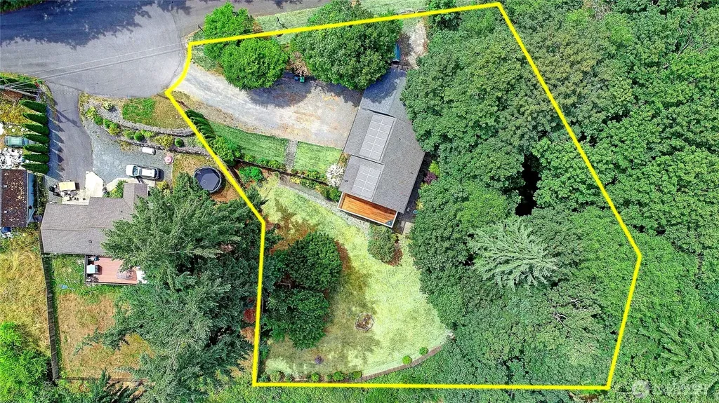 663 Vesper Way Camano Island WA 98282