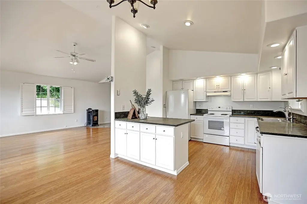 663 Vesper Way Camano Island WA 98282