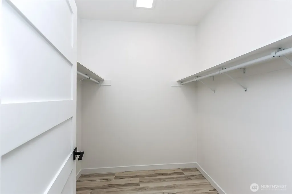 110 Hogans Vista Sequim WA 98382