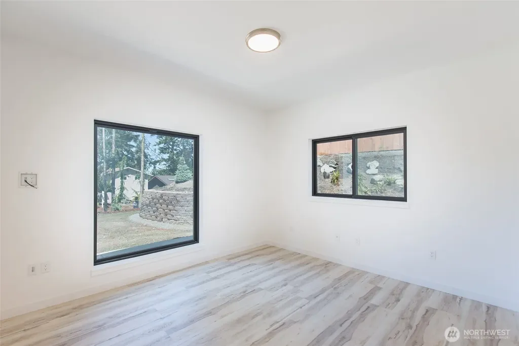 110 Hogans Vista Sequim WA 98382