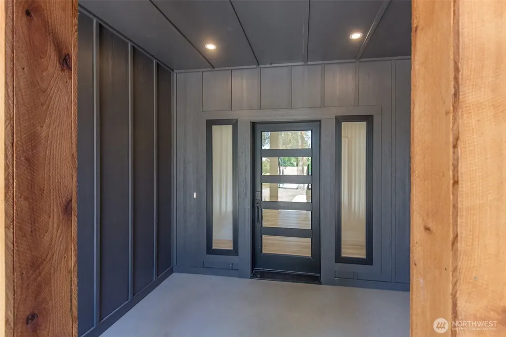 110 Hogans Vista Sequim WA 98382