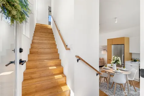 1821 S Lane Street Seattle WA 98144