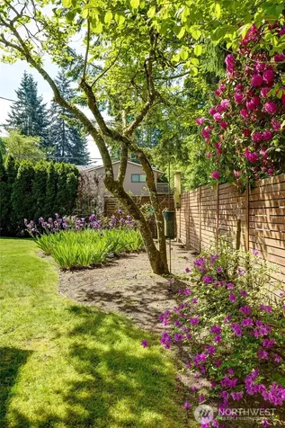 17050 NE 95th Street Redmond WA 98052