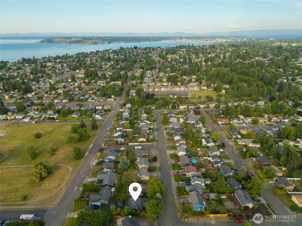 6125 N 41st Street Tacoma WA 98407