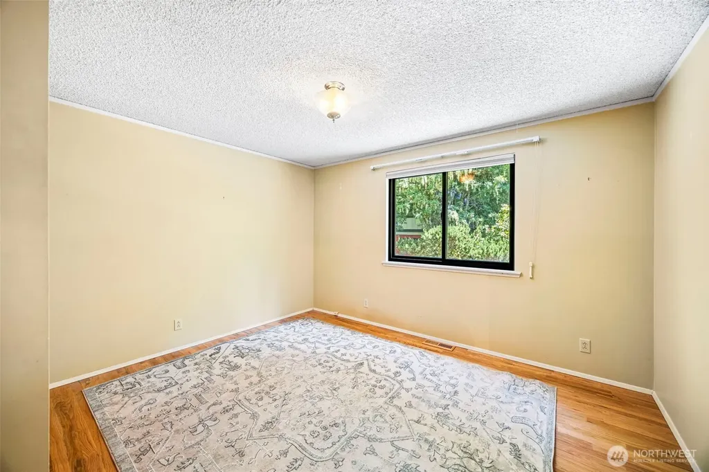 24703 NE State Route 3 Belfair WA 98528