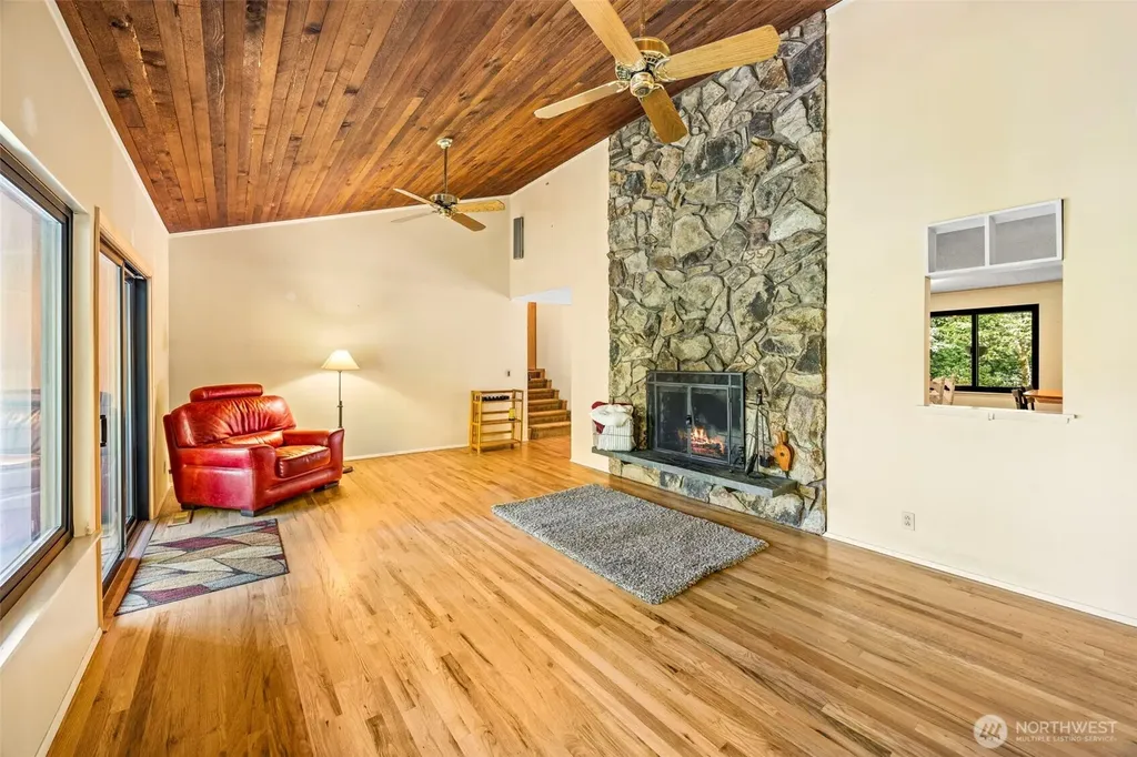 24703 NE State Route 3 Belfair WA 98528