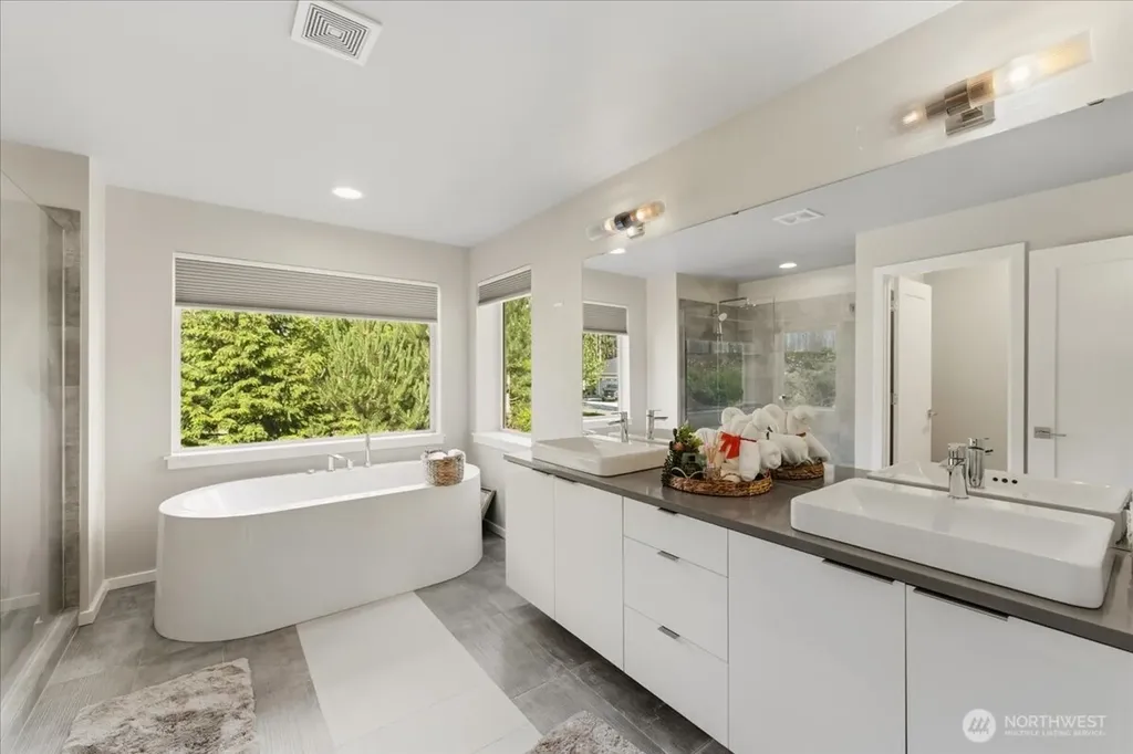 4846 Amherst Way SW Port Orchard WA 98367