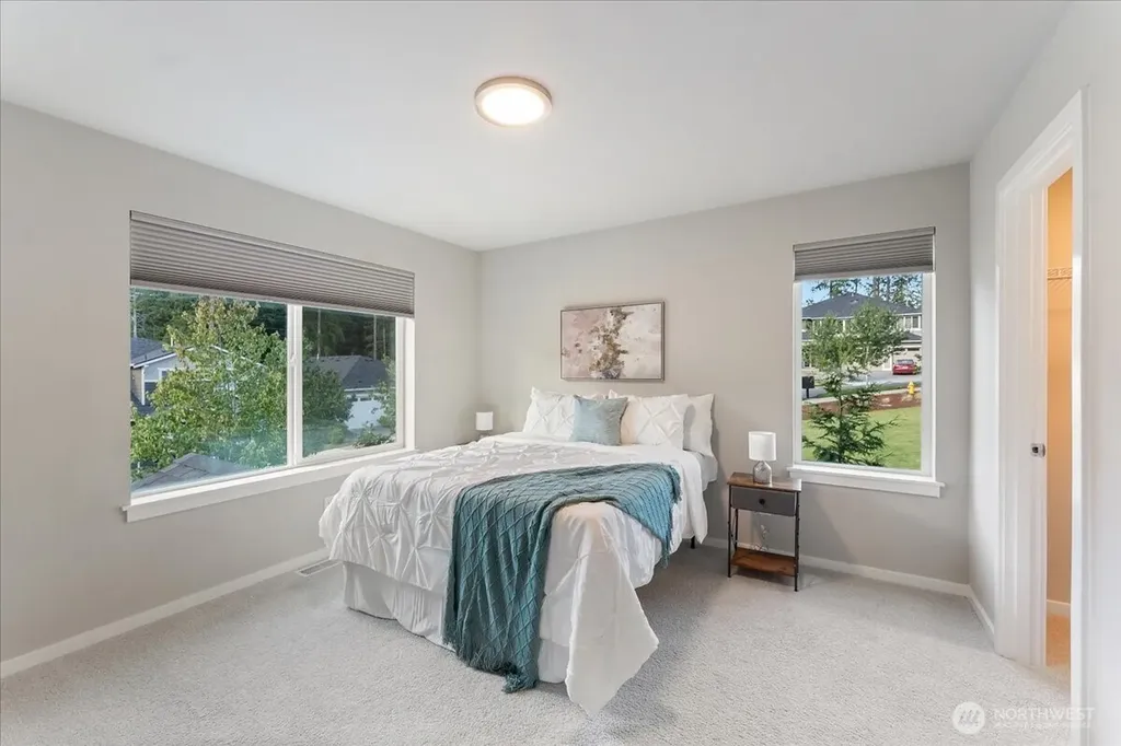 4846 Amherst Way SW Port Orchard WA 98367