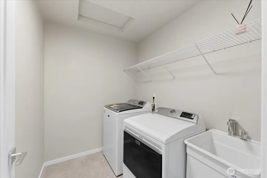 4846 Amherst Way SW Port Orchard WA 98367