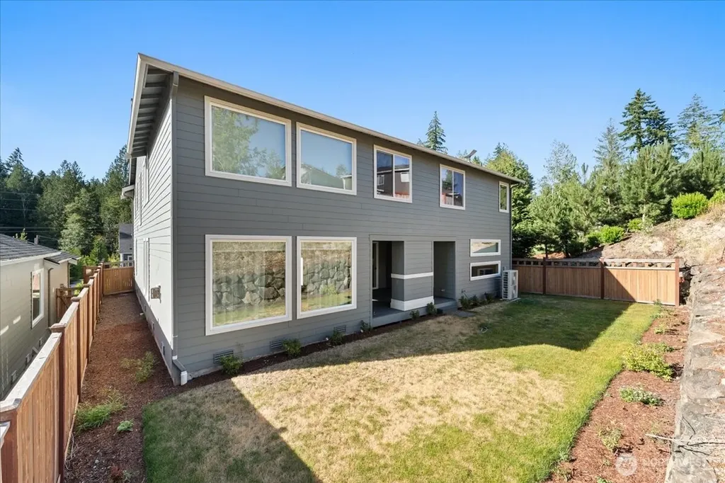 4846 Amherst Way SW Port Orchard WA 98367