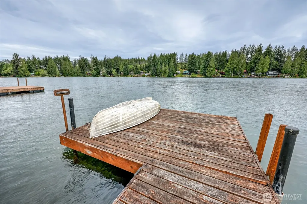 380 E Benson Lake Road Grapeview WA 98546