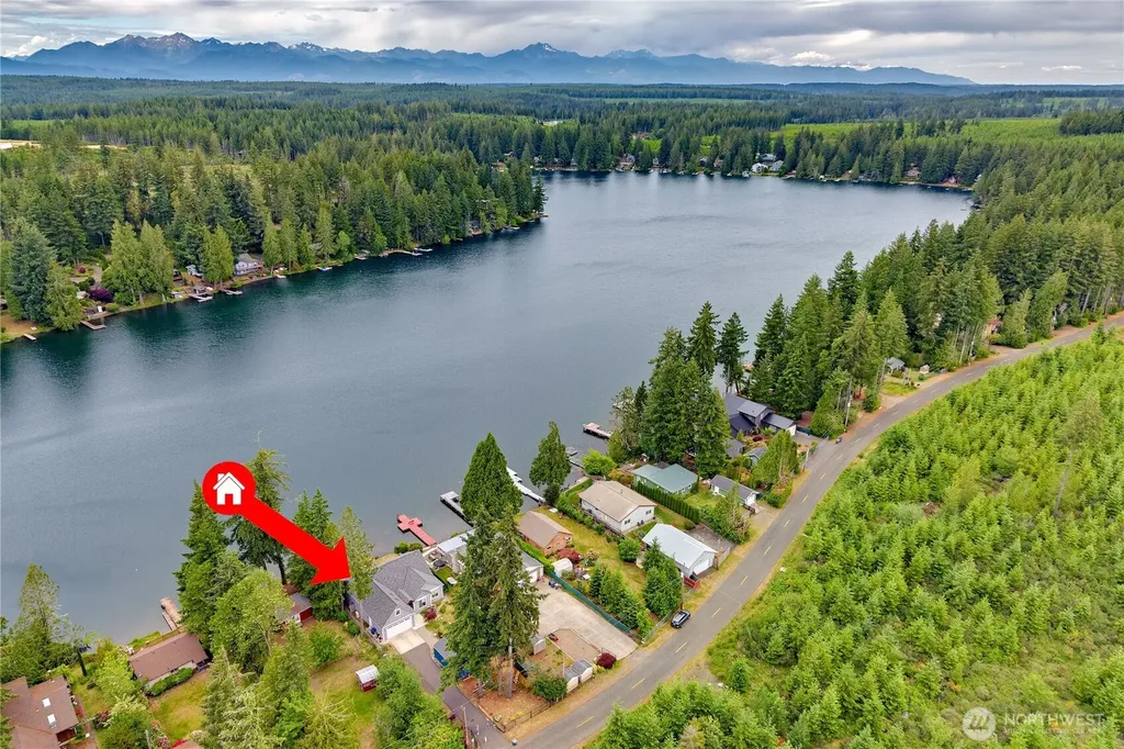 380 E Benson Lake Road Grapeview WA 98546