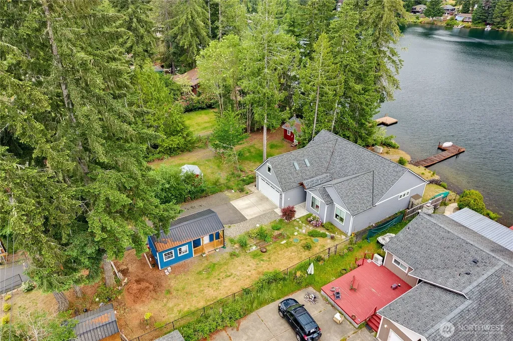 380 E Benson Lake Road Grapeview WA 98546