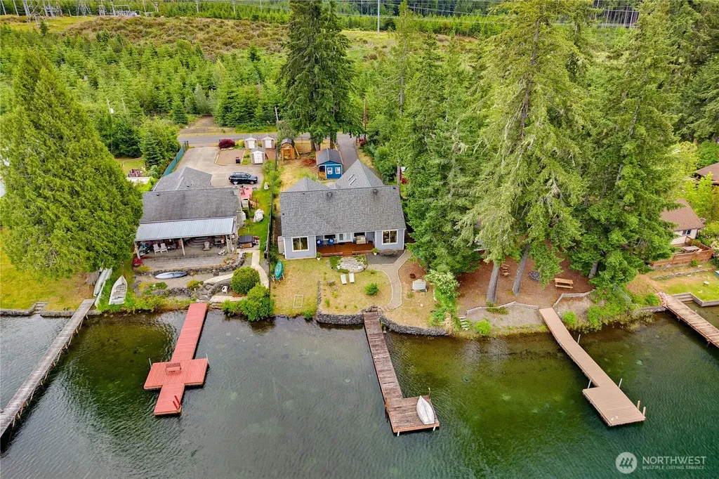 380 E Benson Lake Road Grapeview WA 98546