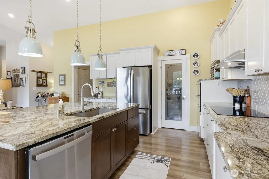 380 E Benson Lake Road Grapeview WA 98546