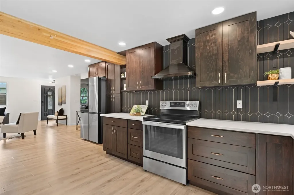 31 SE Campfire Court Shelton WA 98584