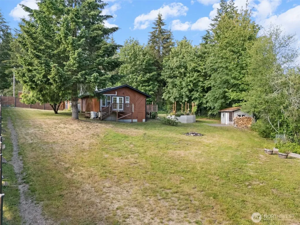 31 SE Campfire Court Shelton WA 98584