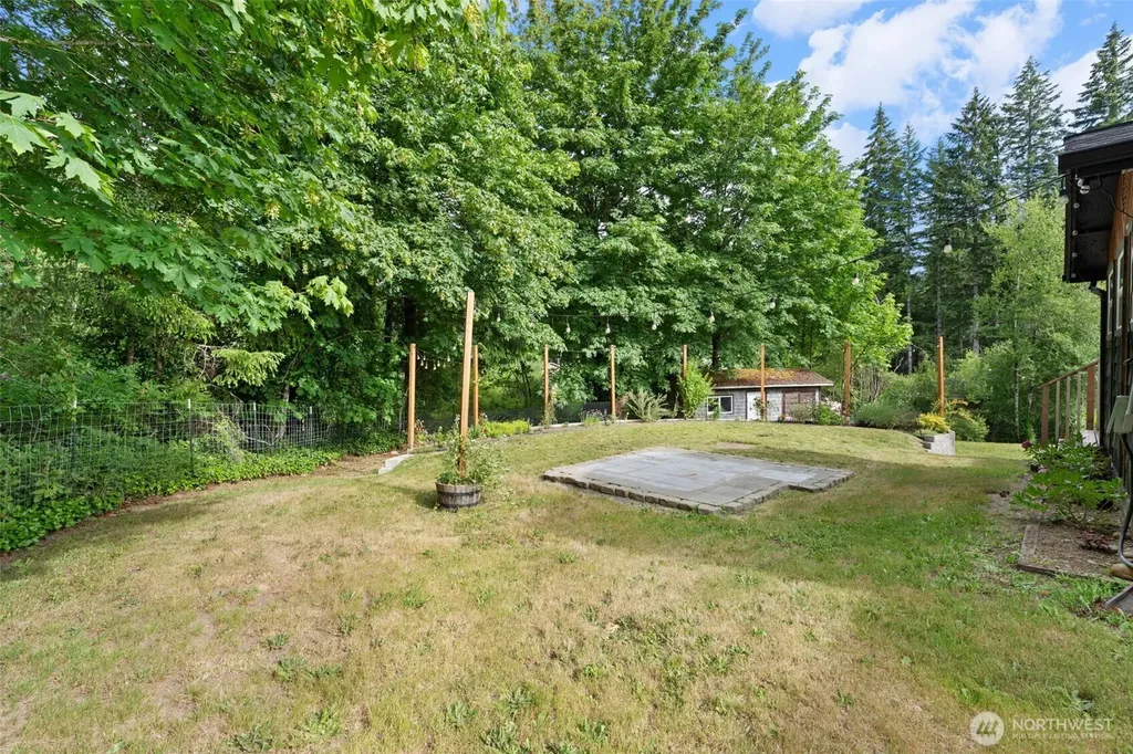 31 SE Campfire Court Shelton WA 98584