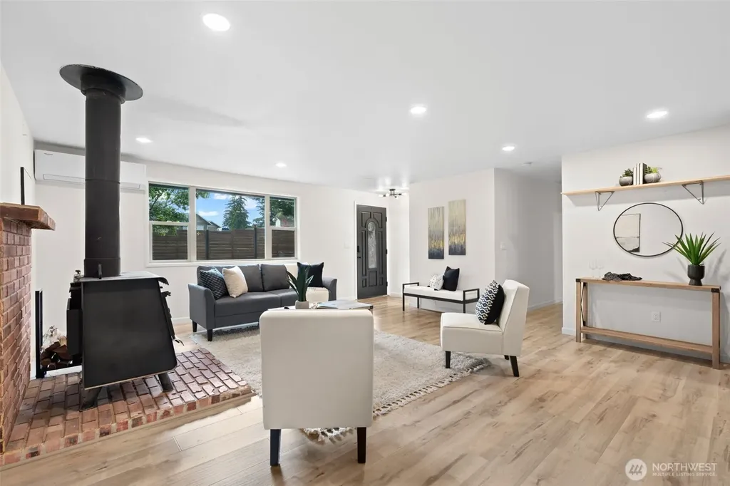 31 SE Campfire Court Shelton WA 98584