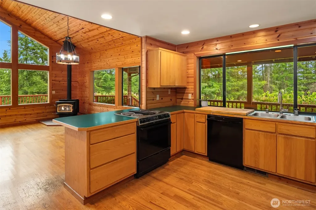 22607 29th Place NE Granite Falls WA 98252