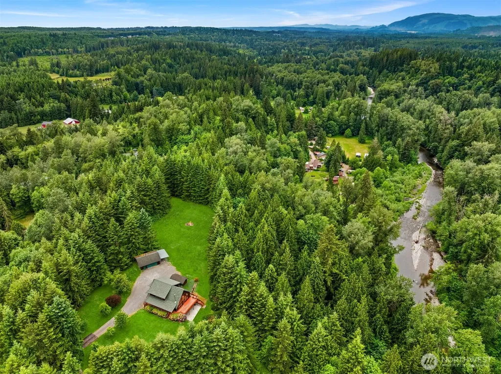 22607 29th Place NE Granite Falls WA 98252