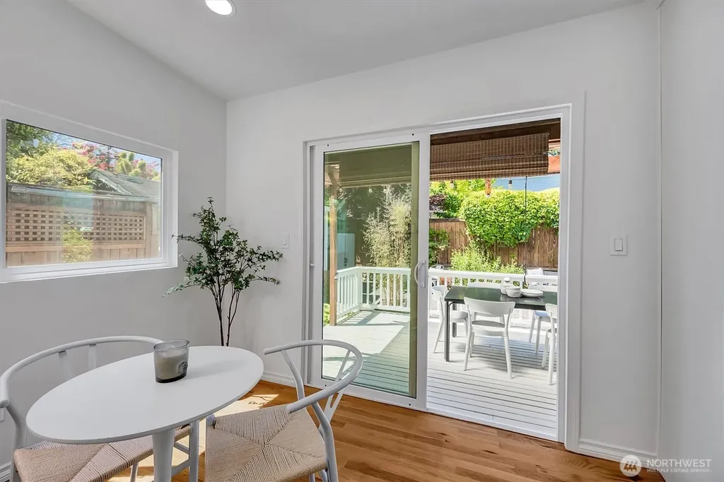 3437 38th Avenue SW Seattle WA 98126