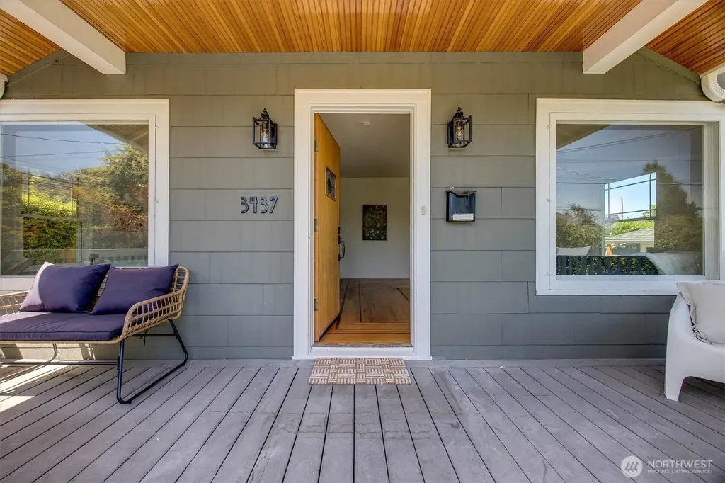 3437 38th Avenue SW Seattle WA 98126
