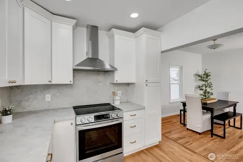 3437 38th Avenue SW Seattle WA 98126
