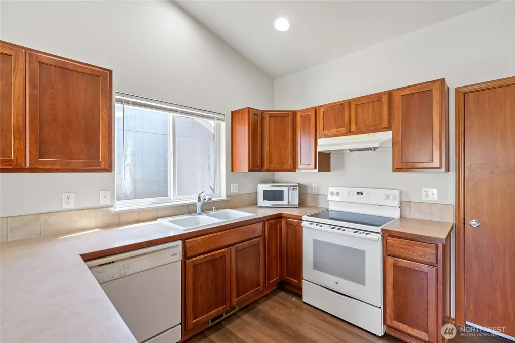 451 Stadium Loop Napavine WA 98565