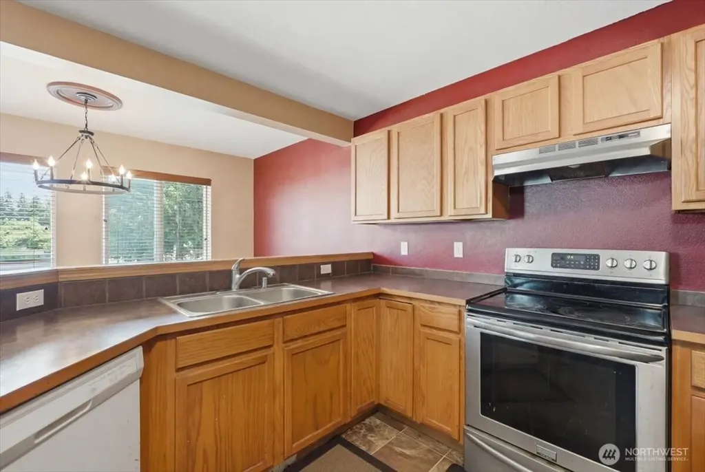 5035 Bowwood Circle NE Bremerton WA 98311