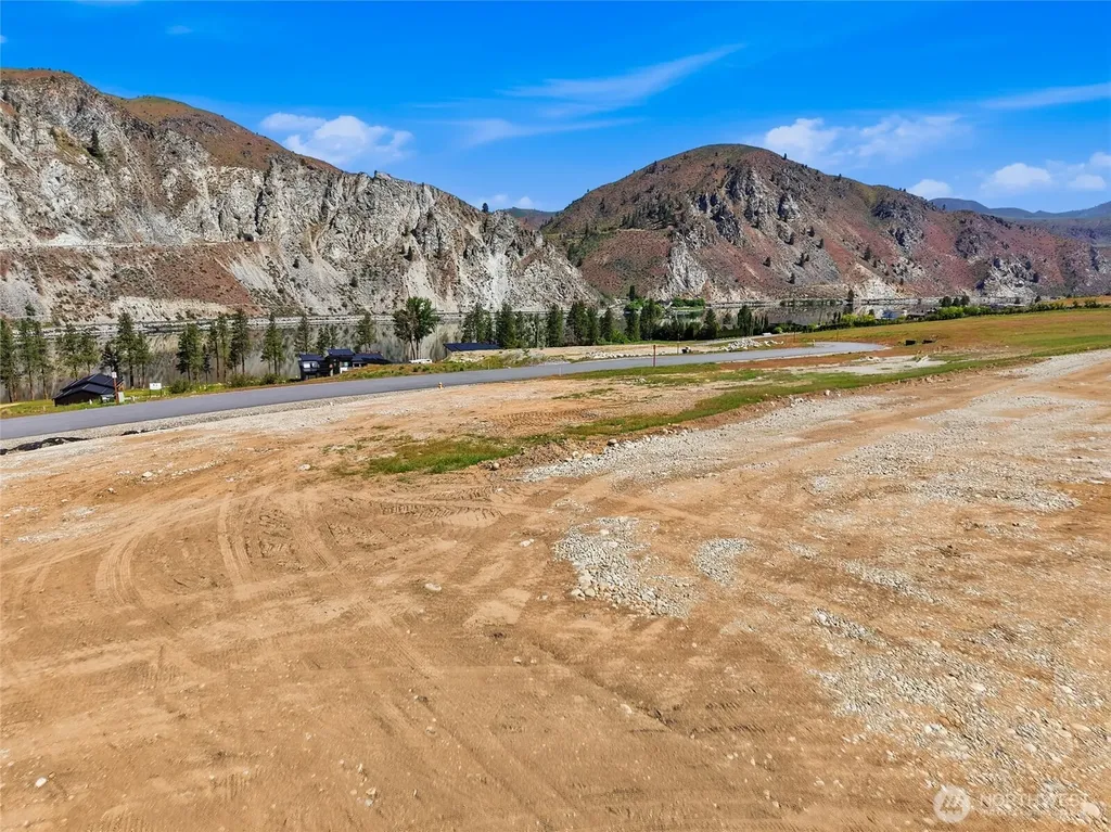 15 Cobblestone Drive Orondo WA 98843