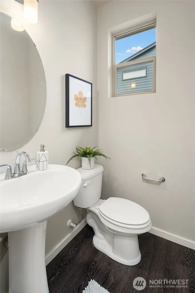9796 11th Avenue SW Seattle WA 98106
