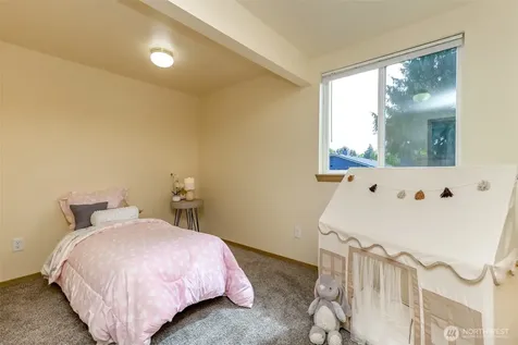 2907 NE 57th Avenue Tacoma WA 98422