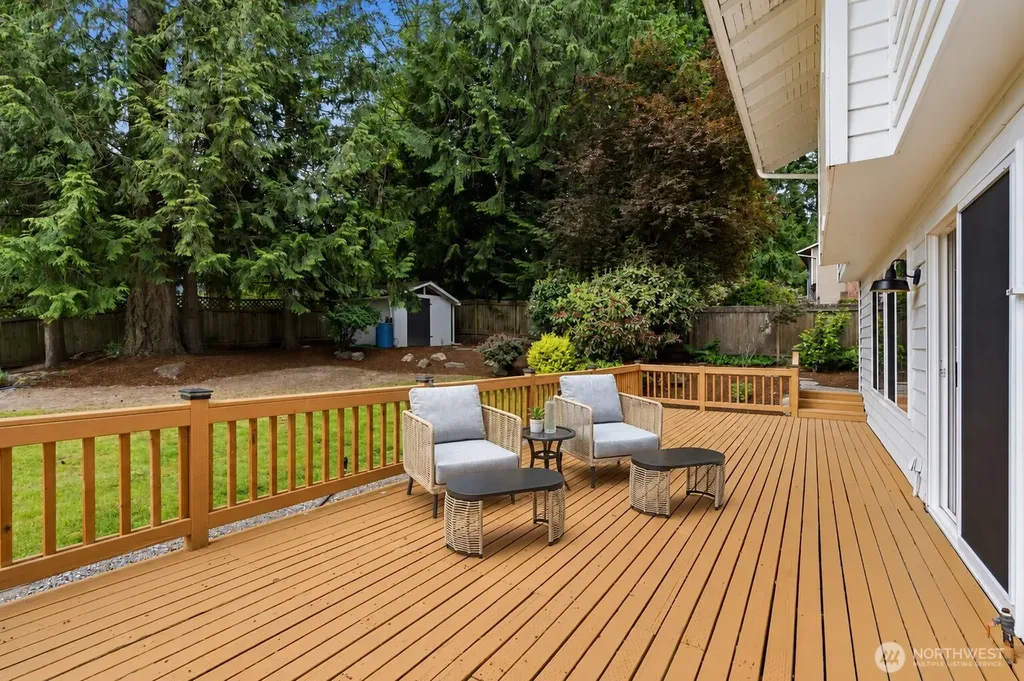 18009 NE 103rd Court Redmond WA 98052