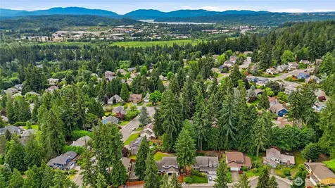 18009 NE 103rd Court Redmond WA 98052