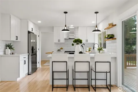 18009 NE 103rd Court Redmond WA 98052