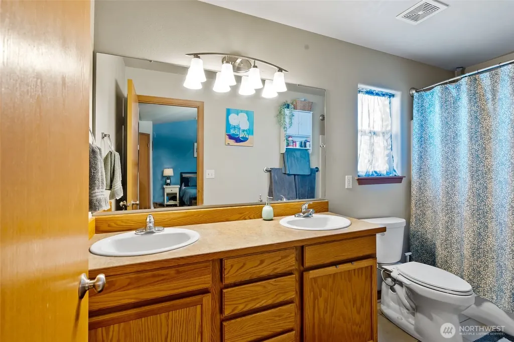 403 E Kristen Avenue Ellensburg WA 98926