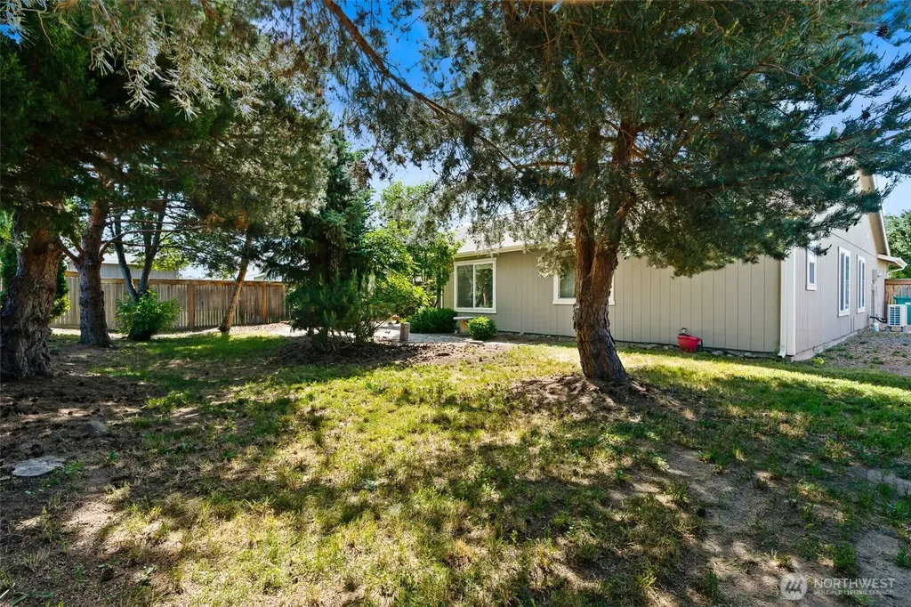 403 E Kristen Avenue Ellensburg WA 98926