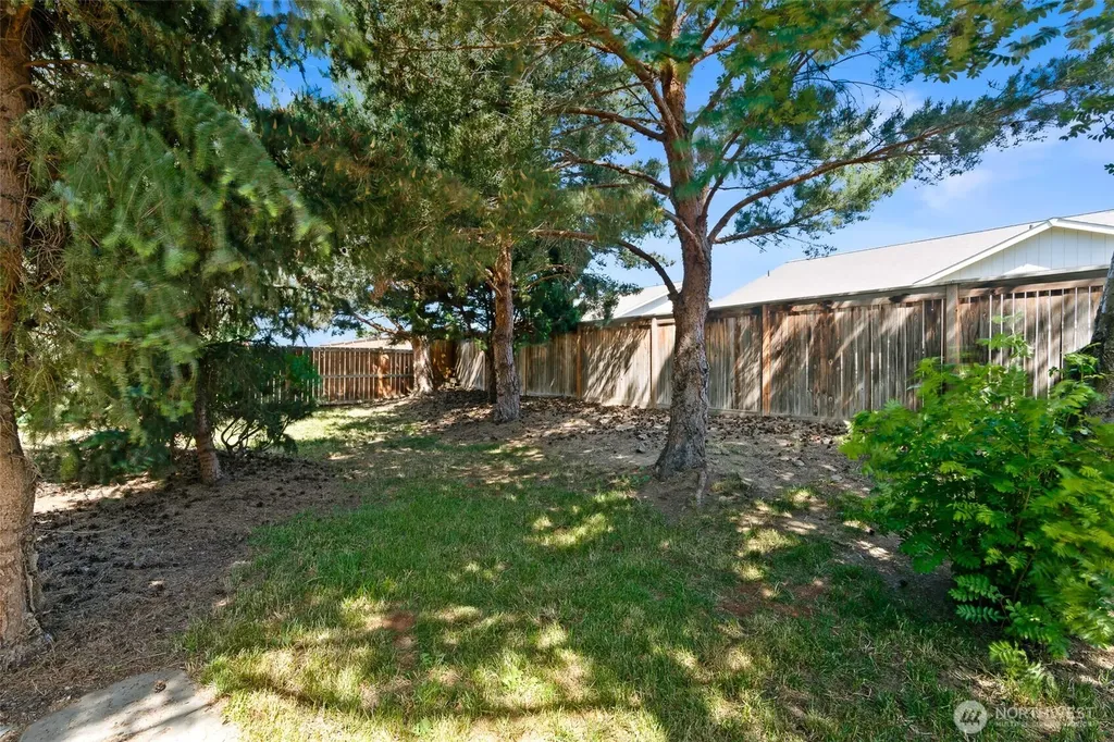 403 E Kristen Avenue Ellensburg WA 98926
