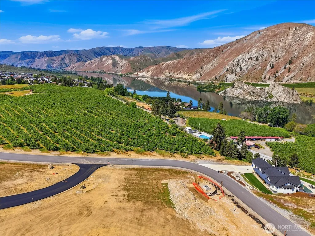 9 Cobblestone Drive Orondo WA 98843