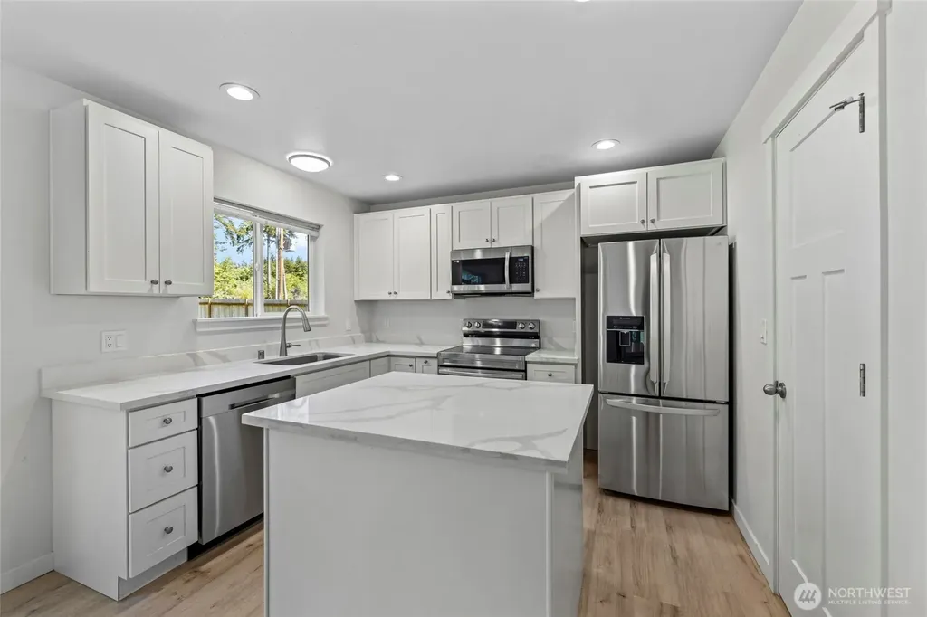 1299 Russell Drive Coupeville WA 98239