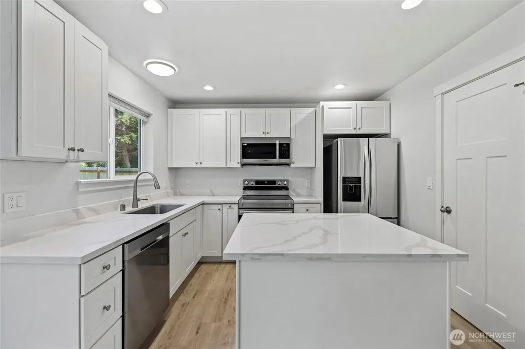 1299 Russell Drive Coupeville WA 98239