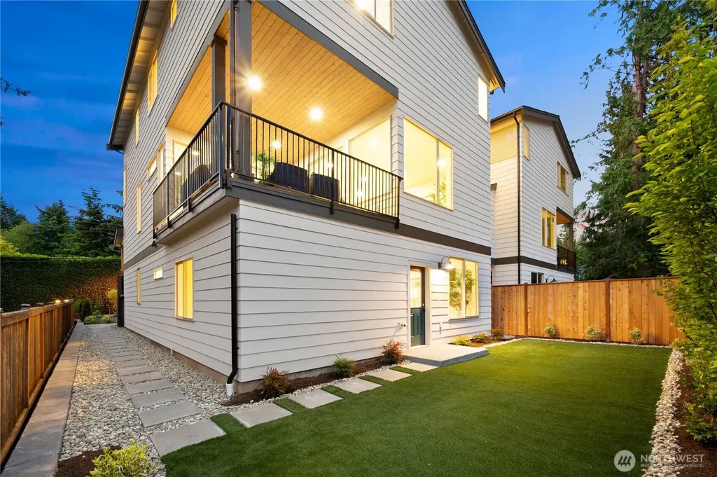 9909 NE 200th Street Bothell WA 98011