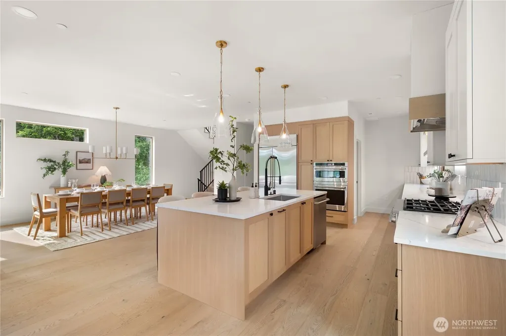 9909 NE 200th Street Bothell WA 98011