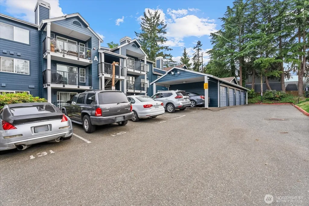 215 100th Street SW Everett WA 98204